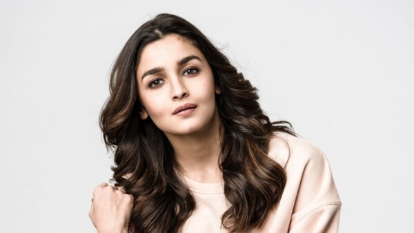 Alia Bhatt Net Worth 2020