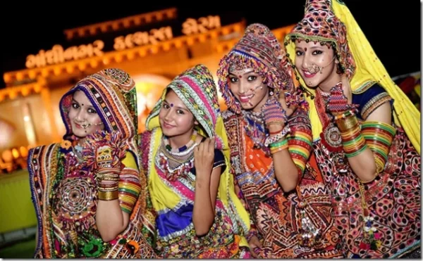 Traditional Dresses for Women in Gujarat